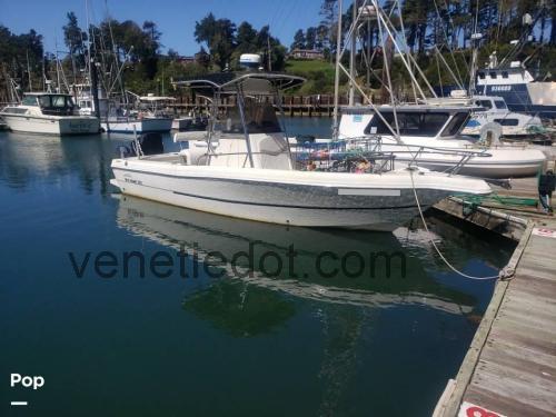 Tekniset tiedot ja arvostelut